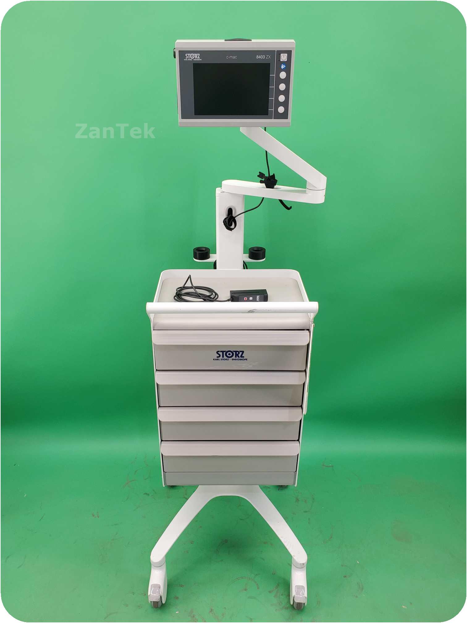 Zantek Medical > Sale Lobby